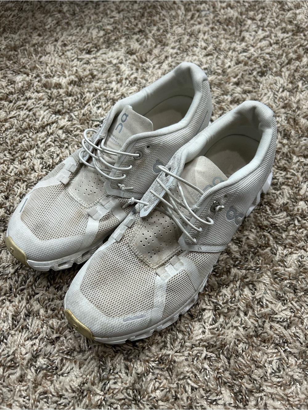 On Running Cloud Lightweight Running Shoes STAINED WORN CONDITION